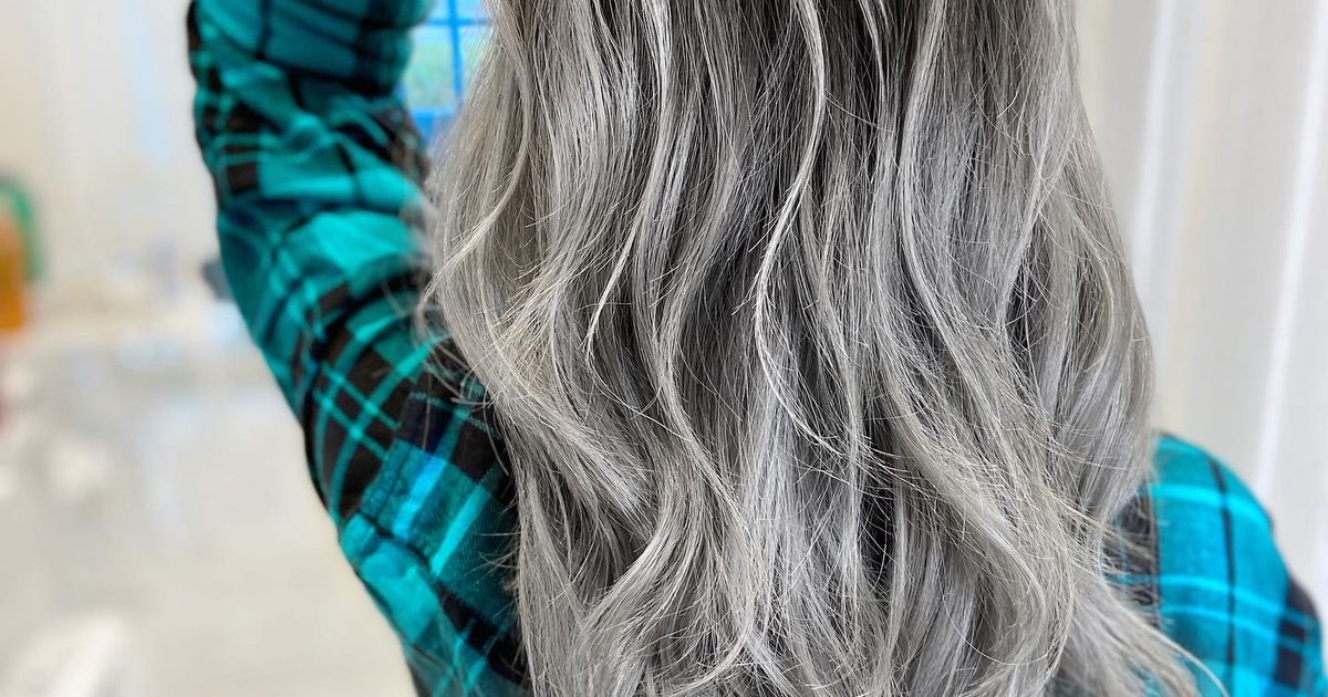 グラデーションシルバー フェイススチーマー 多角形デザイン